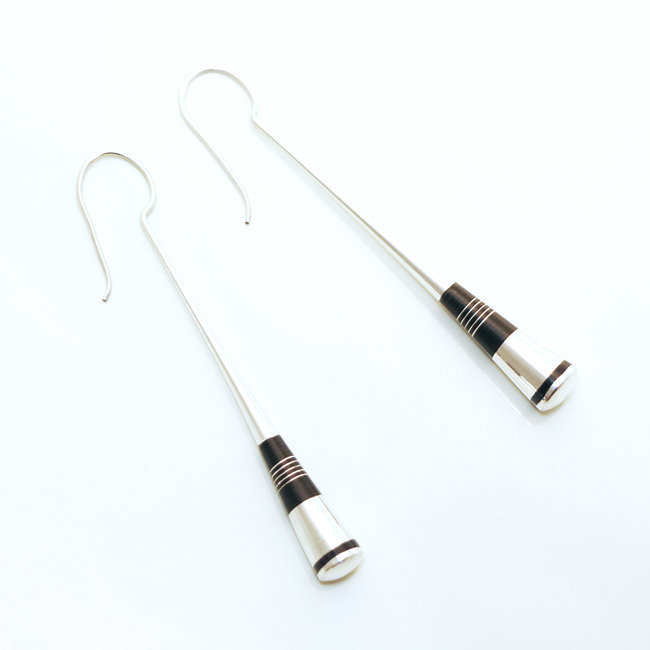 Boucles d'oreilles rondes touareg pilon argent 925 et ébène - Niger 022