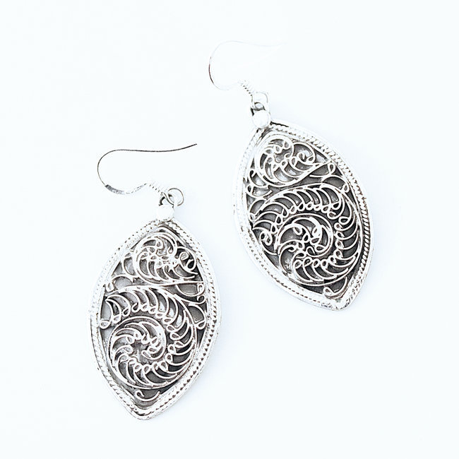 Boucles d'oreilles feuilles filigranes argent 925 - Népal 003