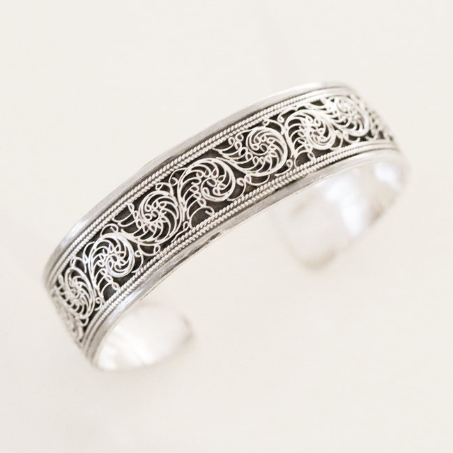 Bracelet manchette filigranes en argent 925 - Népal 001