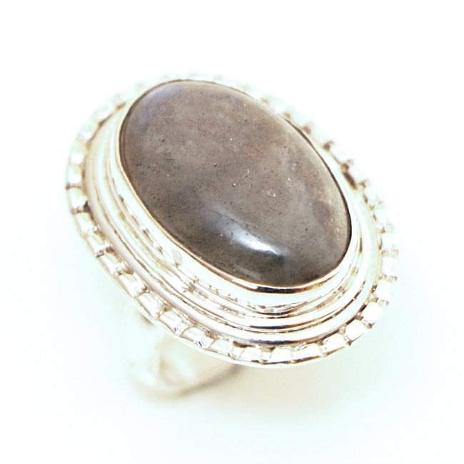 Bague ovale filigranes argent 925 et Labradorite - Inde 050