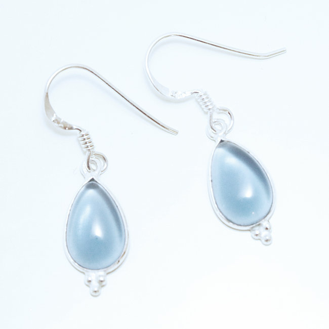 Boucles d'oreilles argent massif 925 gouttes et Cristal bleu Iolite - Inde 021