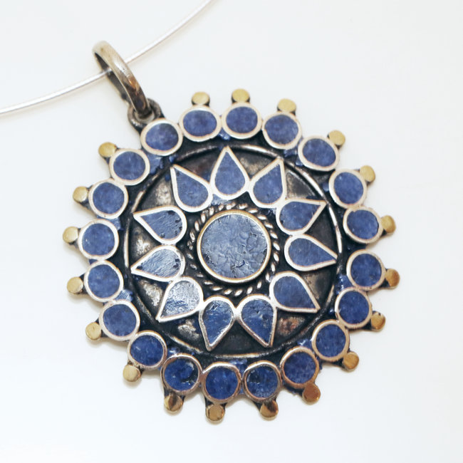 Pendentif tibétain soleil Lapis-Lazuli - Népal 010