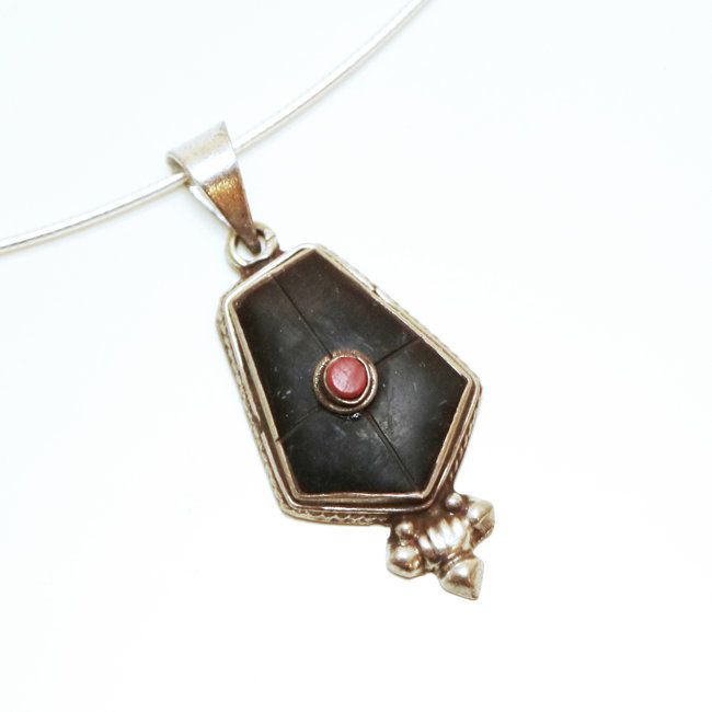 Pendentif tibétain bouddhiste Onyx - Népal 030