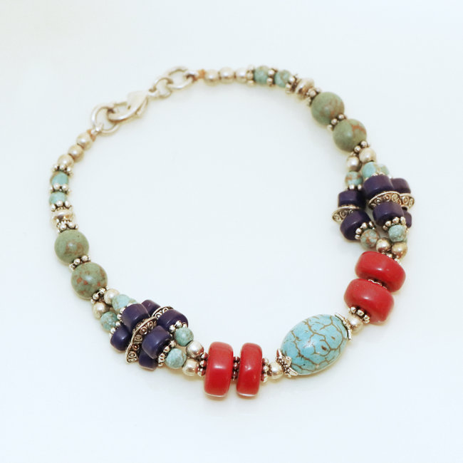 Bracelet argenté et pierres Turquoise, Corail et Lapis-Lazuli - Népal 002