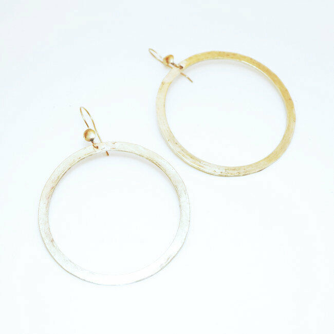 Boucles d'oreilles créoles cercles en bronze doré - Mali 006