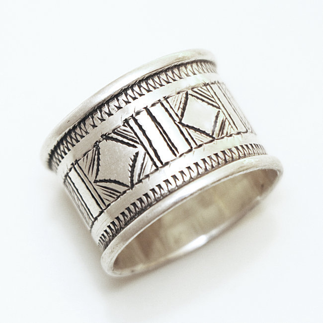 Bague touareg anneau-alliance large argent 925 losange - Niger 094