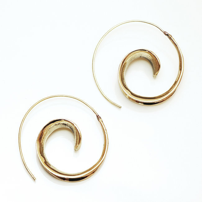 Boucles d'oreilles créoles spirales dorées 3,5 cm - Inde 005