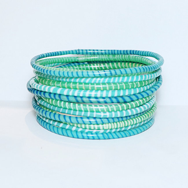 Lot de 12 bracelets Jokko en plastique recyclé mix Caraïbes bleu vert - Mali 042