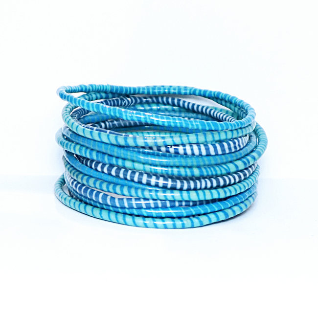 Lot de 12 bracelets Jokko en plastique recyclé mix Turquoise bondi - Mali 044