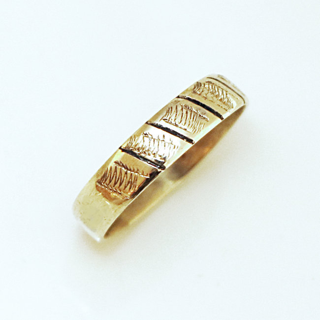 Bague bronze doré anneau fin et ébène - Mauritanie 006