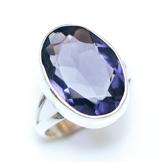 Bague ovale facettes argent 925 et cristal Améthyste violet - Inde 136