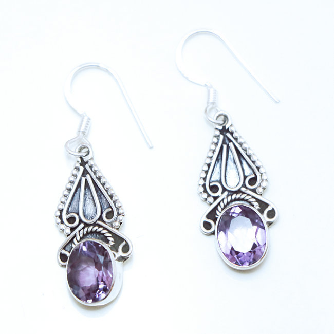 Boucles d'oreilles ovales facettes filigranes argent 925 et Améthyste - Inde 035