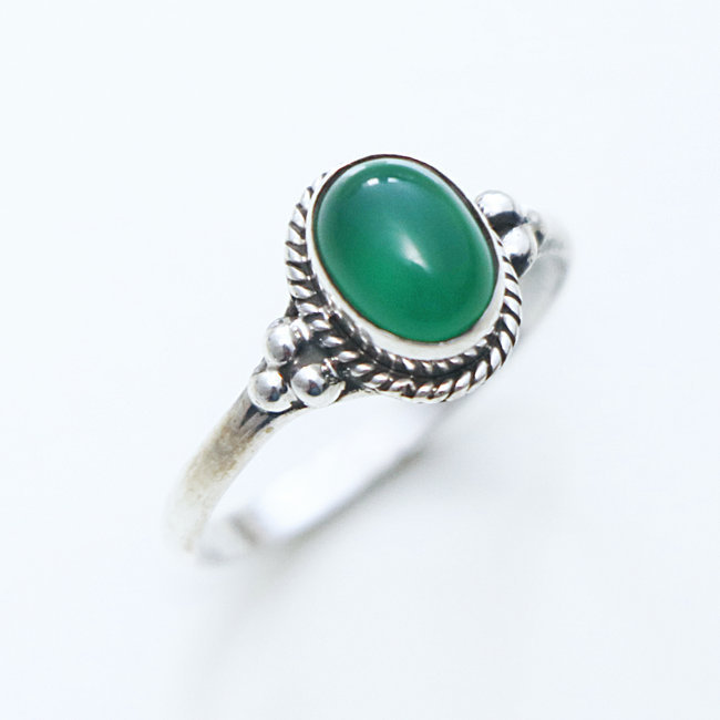 Bague fine ovale filigranes perles argent 925 et Agate verte - Inde 155