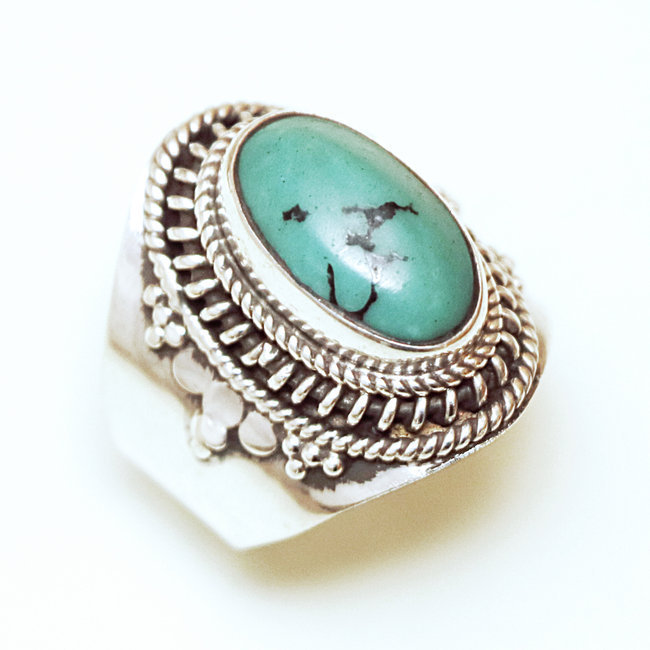 Bague chevalière ovale filigranes argent 925 et Turquoise claire - Inde 017 - L