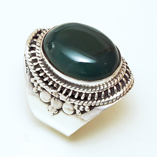 Bague chevalière ovale filigranes argent 925 et Agate verte 2,5 cm - Inde 017 - M