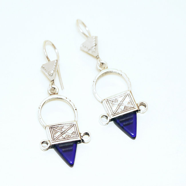 Boucles d'oreilles touareg Croix du Sud d'Ingall argent 925 et verre bleu - Niger 015