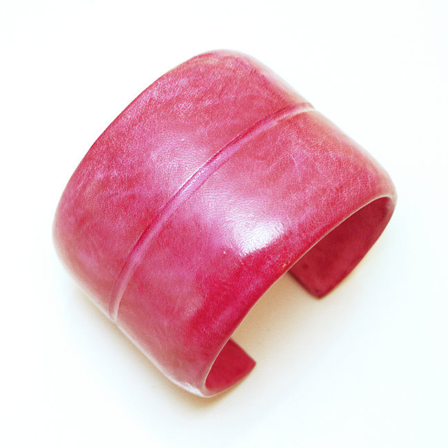 Bracelet manchette touareg large cuir Rose Fushia simple - Mali 002
