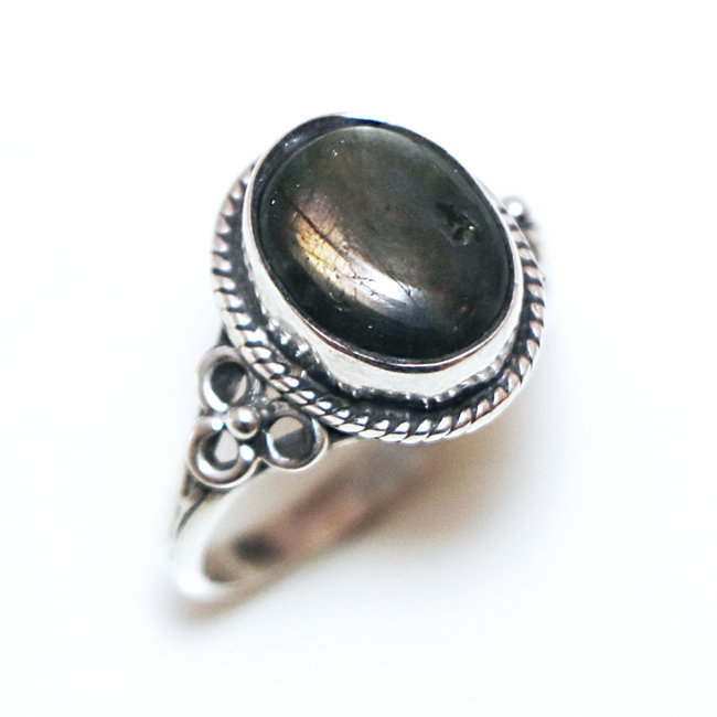 Bague argent 925 ovale filigranes et Labradorite - Inde 350 - M