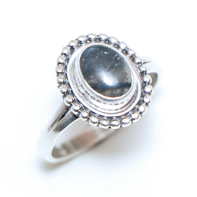 Bague argent 925 ovale filigranes et Labradorite - Inde 372