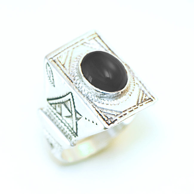 Bague argent 925 touareg rectangle chevalière et Onyx - Niger 115