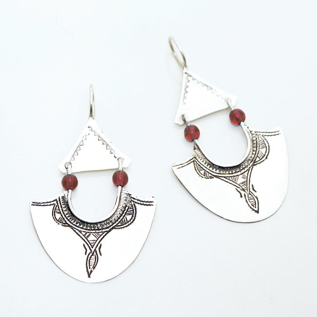 Boucles d'oreilles argent massif 925 touareg pendantes et perles rouges - Niger 047