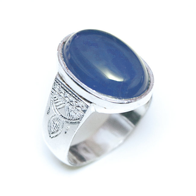 Bague argent massif 925 touareg chevalière ovale et Agate bleue - Niger 069