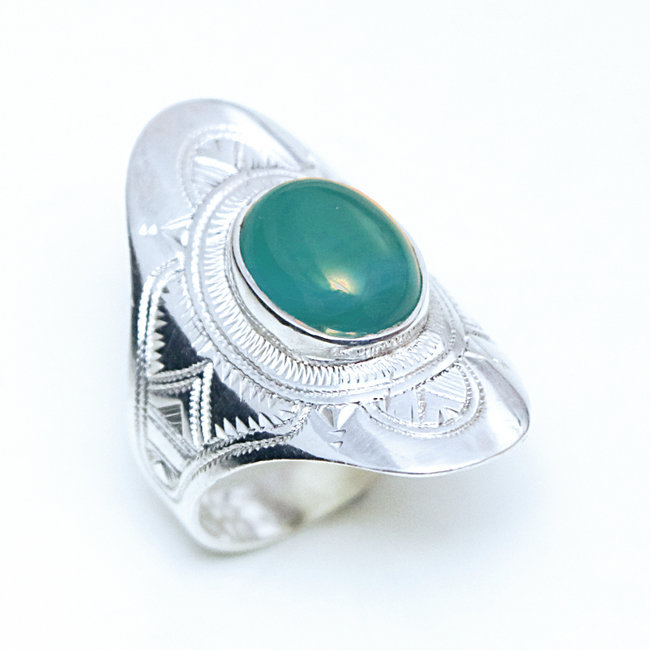 Bague argent 925 touareg ovale navette longue et Agate verte - Niger 147