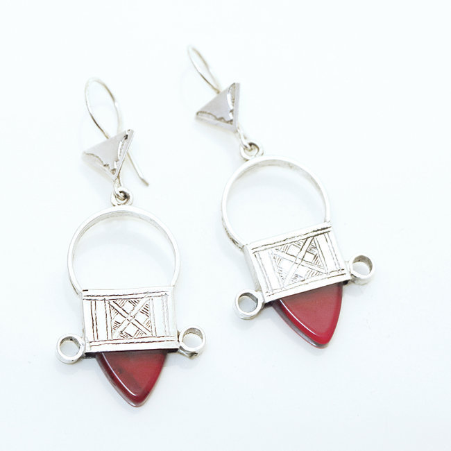 Bijoux ethniques touareg boucles d'oreilles gravées argent 925 et pierre Agate rouge - 004