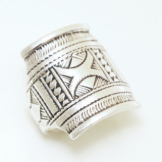 Bijoux ethniques touareg bague en argent 925 chevalire homme femme large volume grave - Niger 024 b