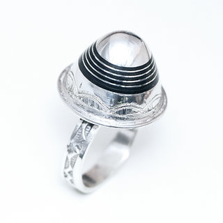 Bijoux ethniques touareg berbres bague en argent 925 massif femme grelot dme bola grave et bois bne - Niger 004 a