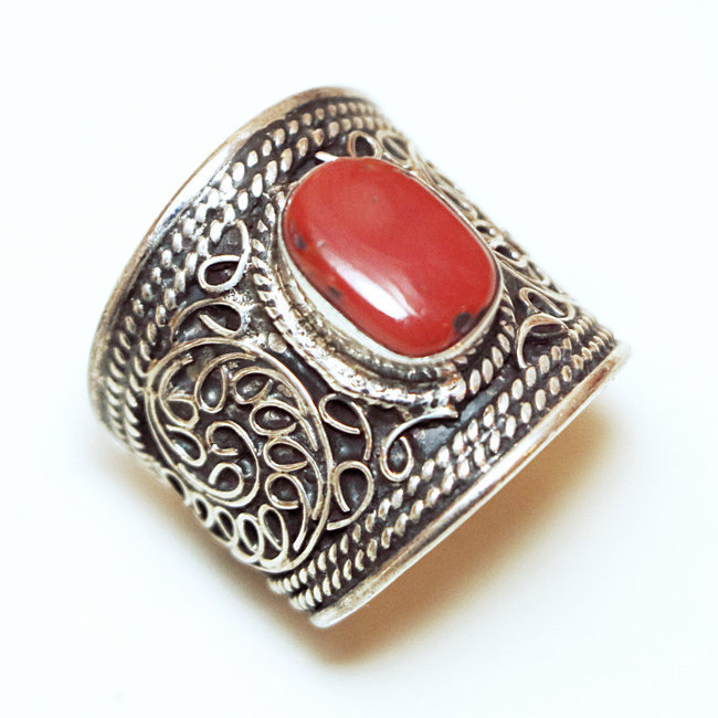 Bague large filigranes argent 925 et Corail - Népal 001