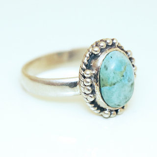 Bijoux ethniques Indiens bague cabochon argent 925 filigranes et pierre fine ovale Turquoise - Inde 016 b