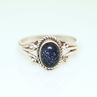 Bijoux ethniques Indiens bague fine argent 925 filigranes et pierre fine ovale Pierre de soleil bleue paillette - Inde 026 b