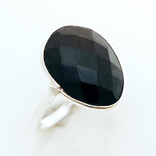 Bague fine facettes argent 925 et Onyx - Inde 001