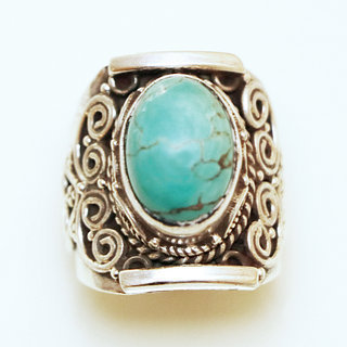 Bijoux ethniques indiens bague chevalire en argent 925 homme femme et pierre fine ovale filigranes grave Turquoise naturelle vritable - Npal 023 c