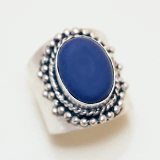 Bijoux ethniques Inde bague laiton plaqu argent et pierre fine ovale grav - 001 Lapis-Lazuli bleu