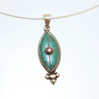 Bijoux Indiens Ethniques petit pendentif ovale laiton plaqu argent 925 et pierre - Nepal 027 Turquoise et Agate rouge b