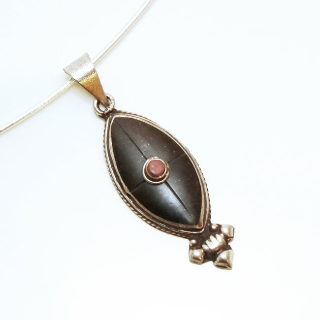 Pendentif tibétain bouddhiste Onyx - Népal 027