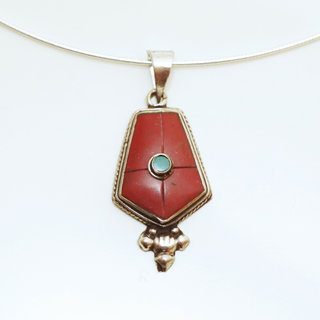 Bijoux Indiens Ethniques petit pendentif laiton plaqu argent 925 et pierre - Nepal 030 Agate rouge et Turquoise b