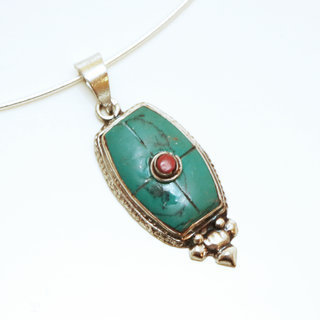 Bijoux Indiens Ethniques petit pendentif laiton plaqu argent 925 et pierre - Nepal 032 Agate rouge et Turquoise