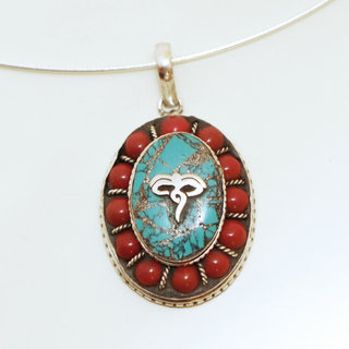 Bijoux Indiens Ethniques petit pendentif ovale Corail rouge Turquoise motifs tibtain filigrane grav laiton plaqu argent 925 pierres - Nepal 035Sb