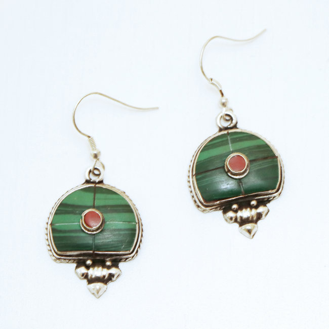 Boucles d'oreilles tibétaines pendants et Malachite - Népal 001