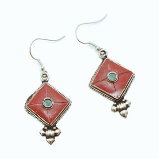 Bijoux Ethniques indiens boucles d'oreilles en plaqu argent 925 et pierre npalais Tibtain bouddhiste - Nepal 008 losange corail rouge turquoise