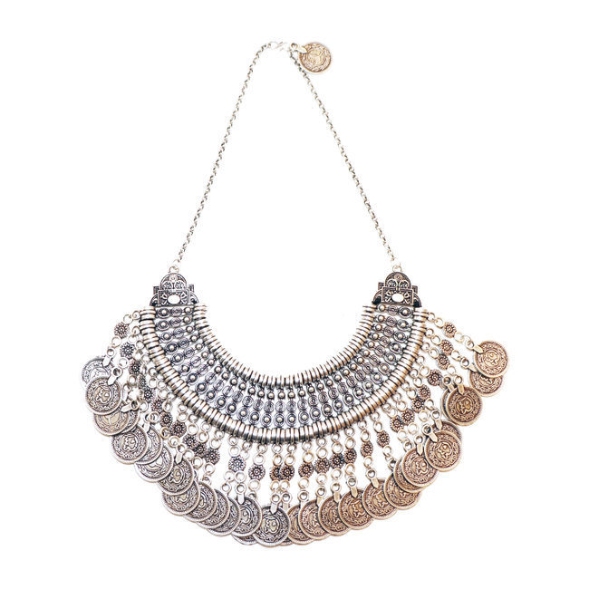 Collier plastron médailles argenté - Inde 003