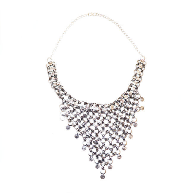 Collier plastron argenté - Inde 005