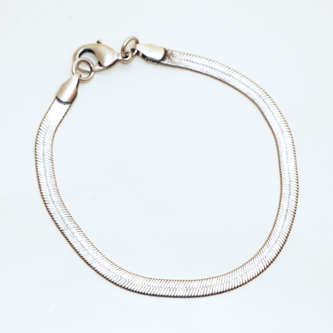 Bracelet chaîne snake serpent plat argenté 4 mm - Inde 004