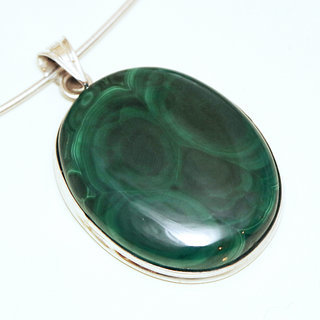 Bijoux Indiens Ethniques pendentif argent 925 massif et pierre fine Malachite vert fonc grand ovale - Inde 070a