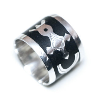 Bijoux ethniques touareg berbres bague en argent 925 massif homme femme large anneau alliance grav Croix du sud d'agadez symbole amazigh et bois d' bne - Niger 011 c