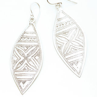 Bijoux ethniques touareg boucles d'oreilles en argent 925 massif pendantes longues graves feuilles - Niger 022 b