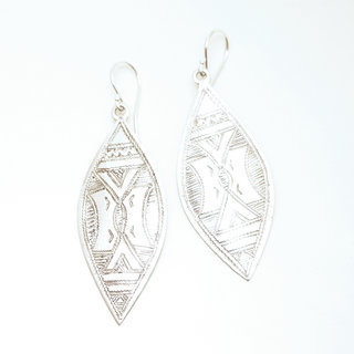 Bijoux ethniques touareg boucles d'oreilles en argent 925 massif pendantes longues graves feuilles - Niger 023